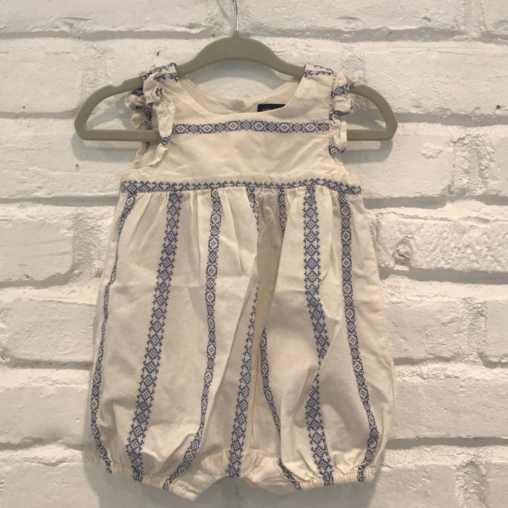 Gap Ivory and blue romper
